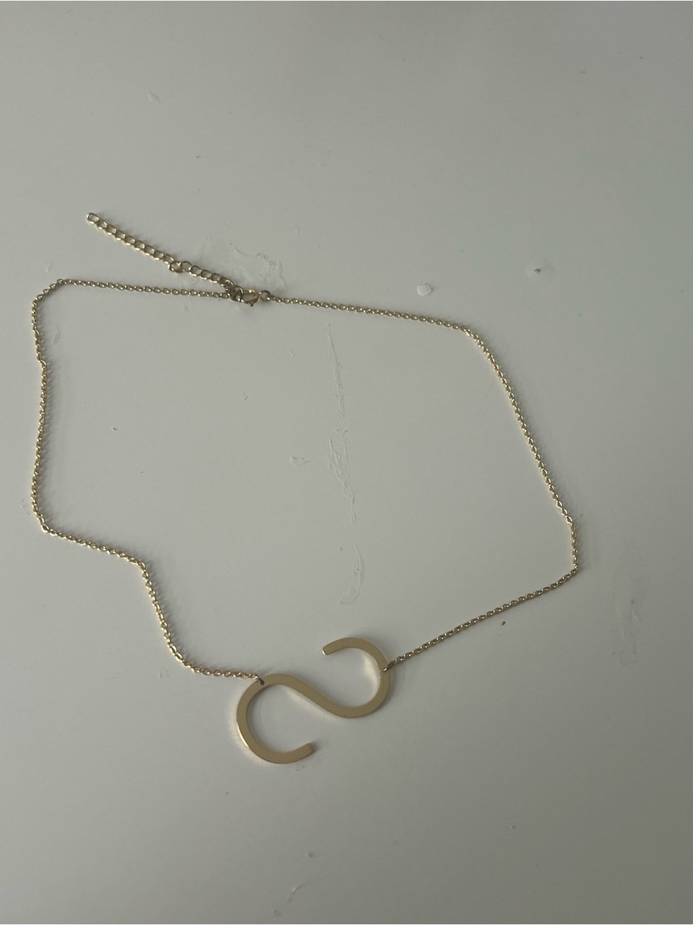 Elegant Gold S Necklace - Women Jewelry
